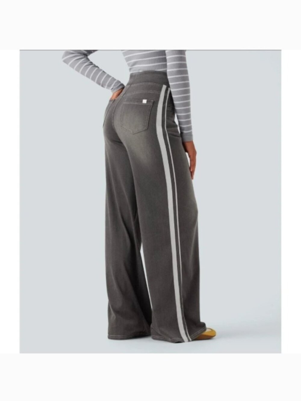 Halara Flex High Waisted Stripe Wide Leg Flowy Jeans Gray Size Medium - Picture 2 of 12